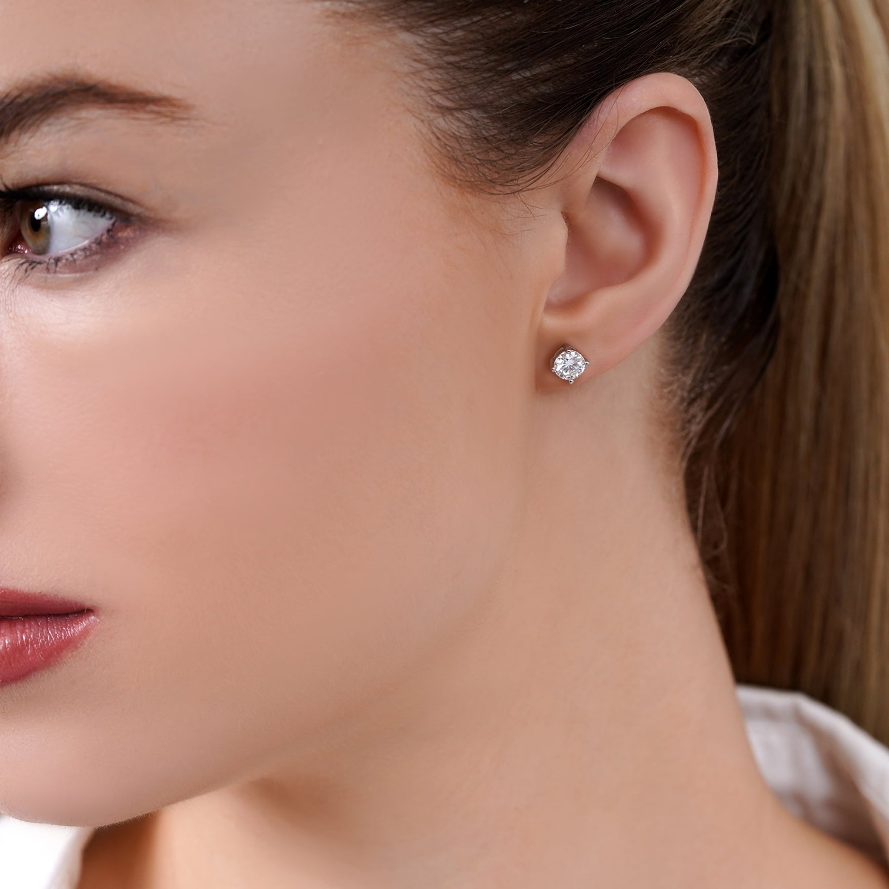 4 Prong 2 Round Shaped Solitaire Stud Earrings in 18k White Plating for Women