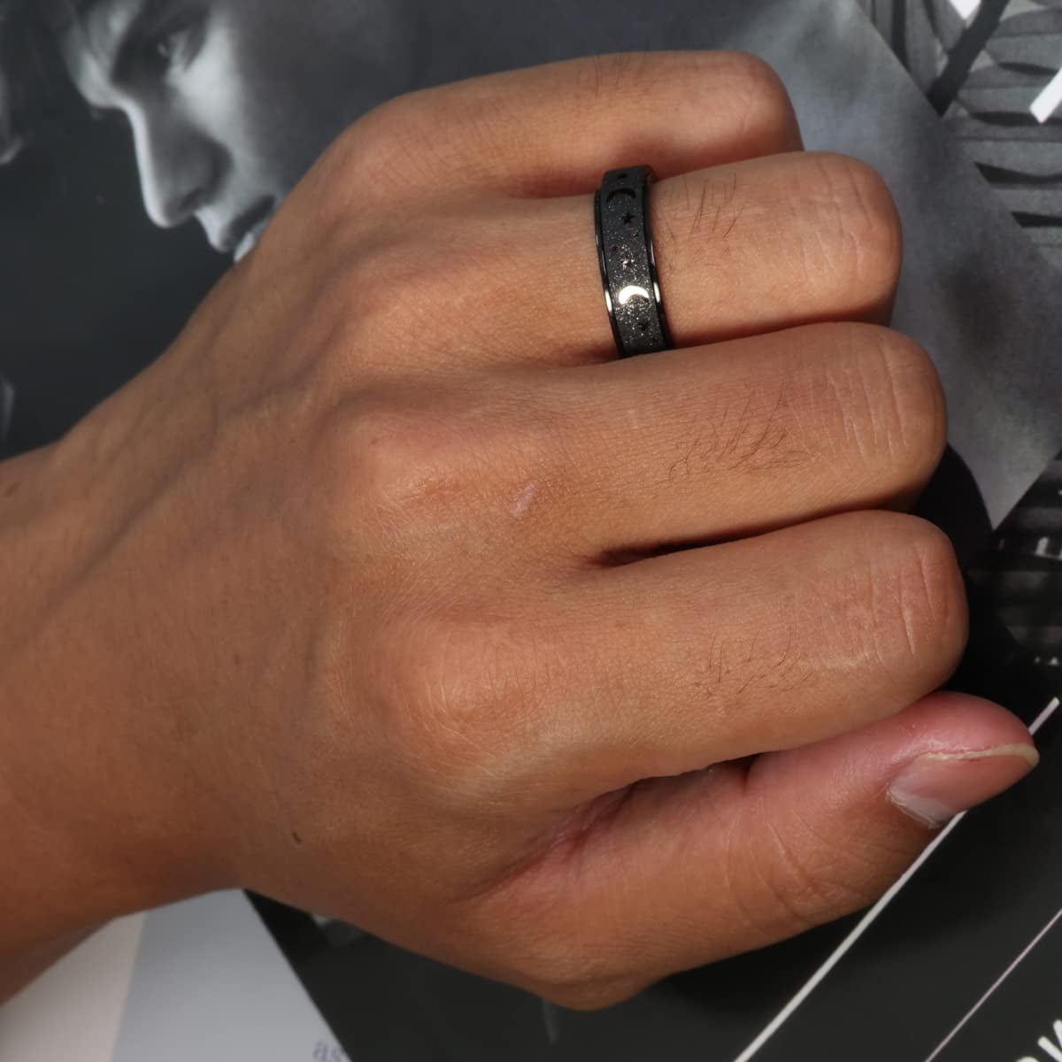 Anxiety Ring for Women Men, Anxiety Fidget Relief Spinner Rings Stainless Steel Worry Stress Relieve Ring Band Set for Anxiety Women Men，Anxiety Ring-Moon Star, Sandblasted Finished,Rainbow-Size6