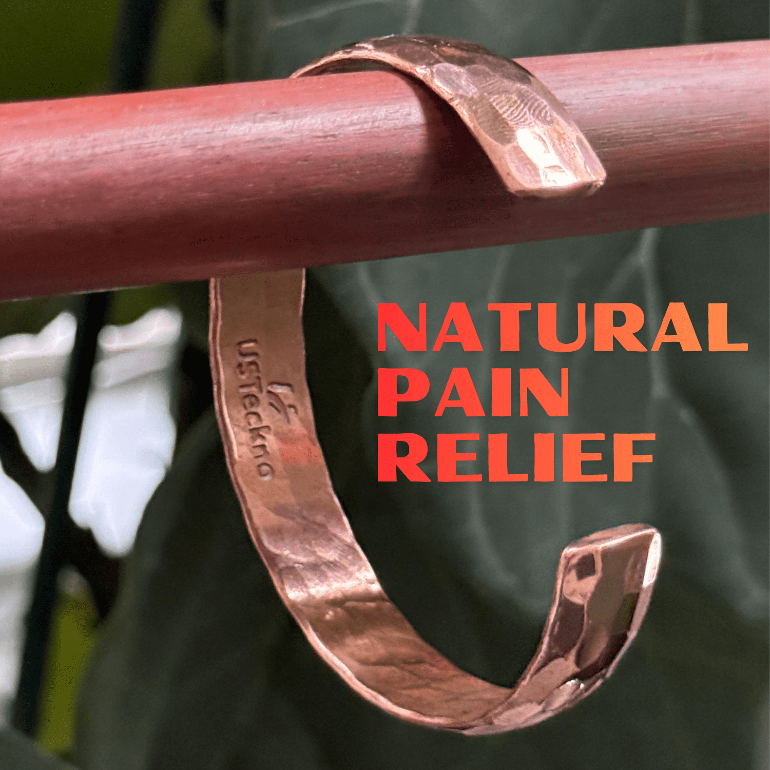 Hand Forged Unisex 100% Copper Bracelet. Made with Solid High Gauge Copper and Health benefits. Enhance your well-being in style!