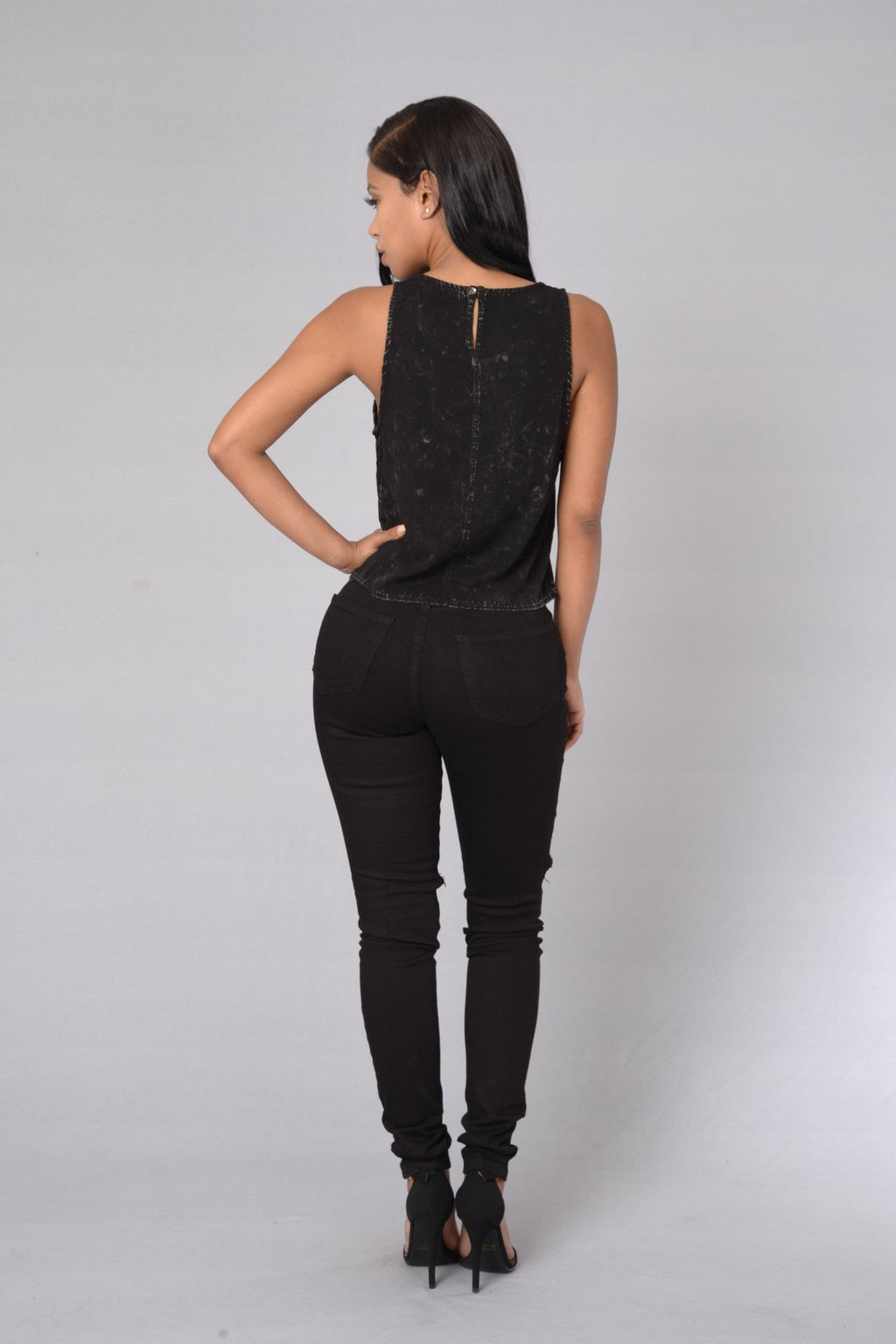 Spirits Tank Top - Black
