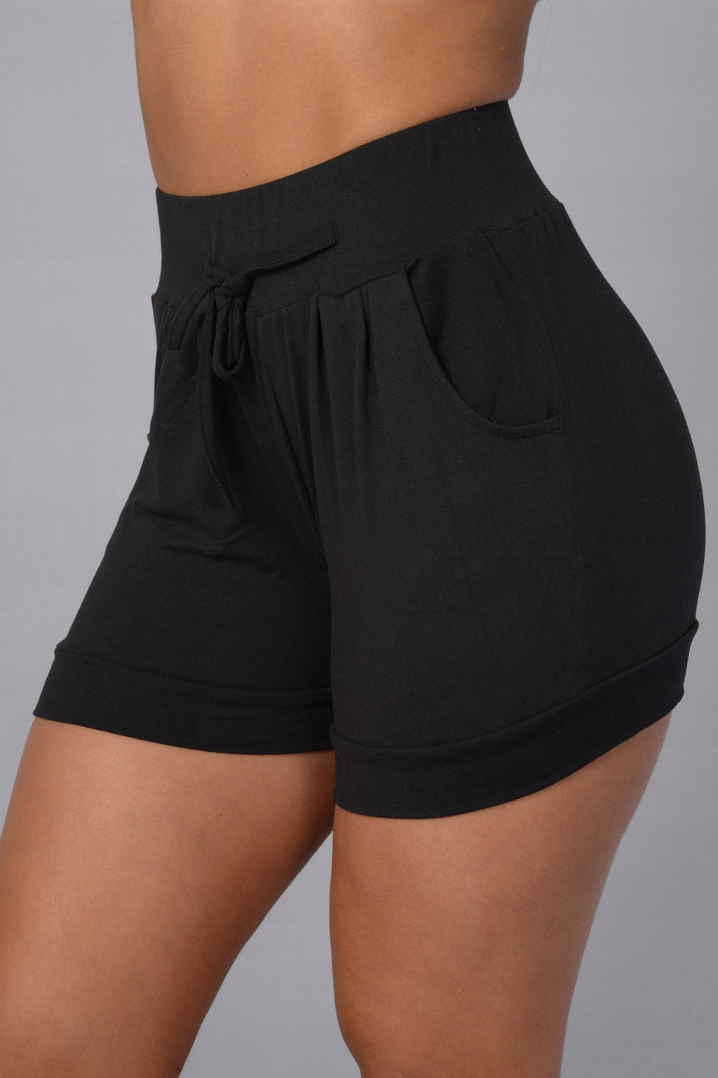 Discrete Shorts - Black