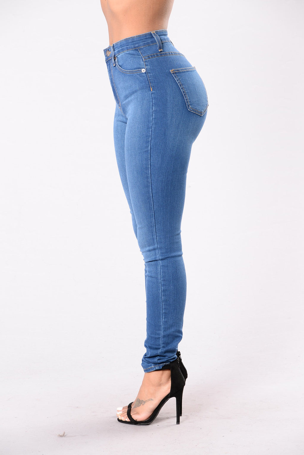 Game Changer Jeans - Medium Wash