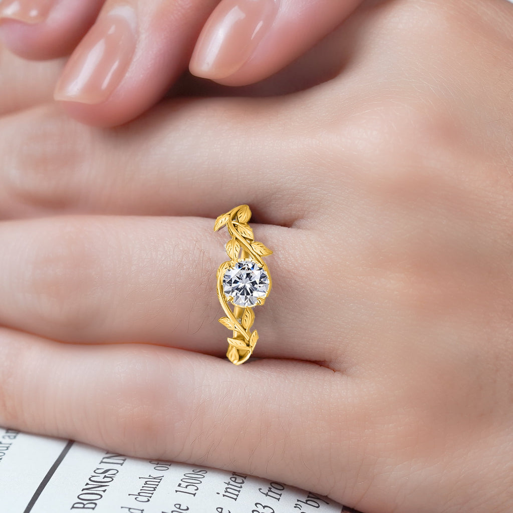 0.50 Round Cut Bohemian Engagement Ring - Vintage Ring - 18k White Plating for Women