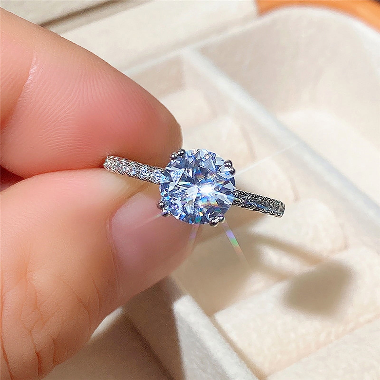 Women Round Diamond Zirconia Ring Ladies Jewelry Engaged Ring (,6)
