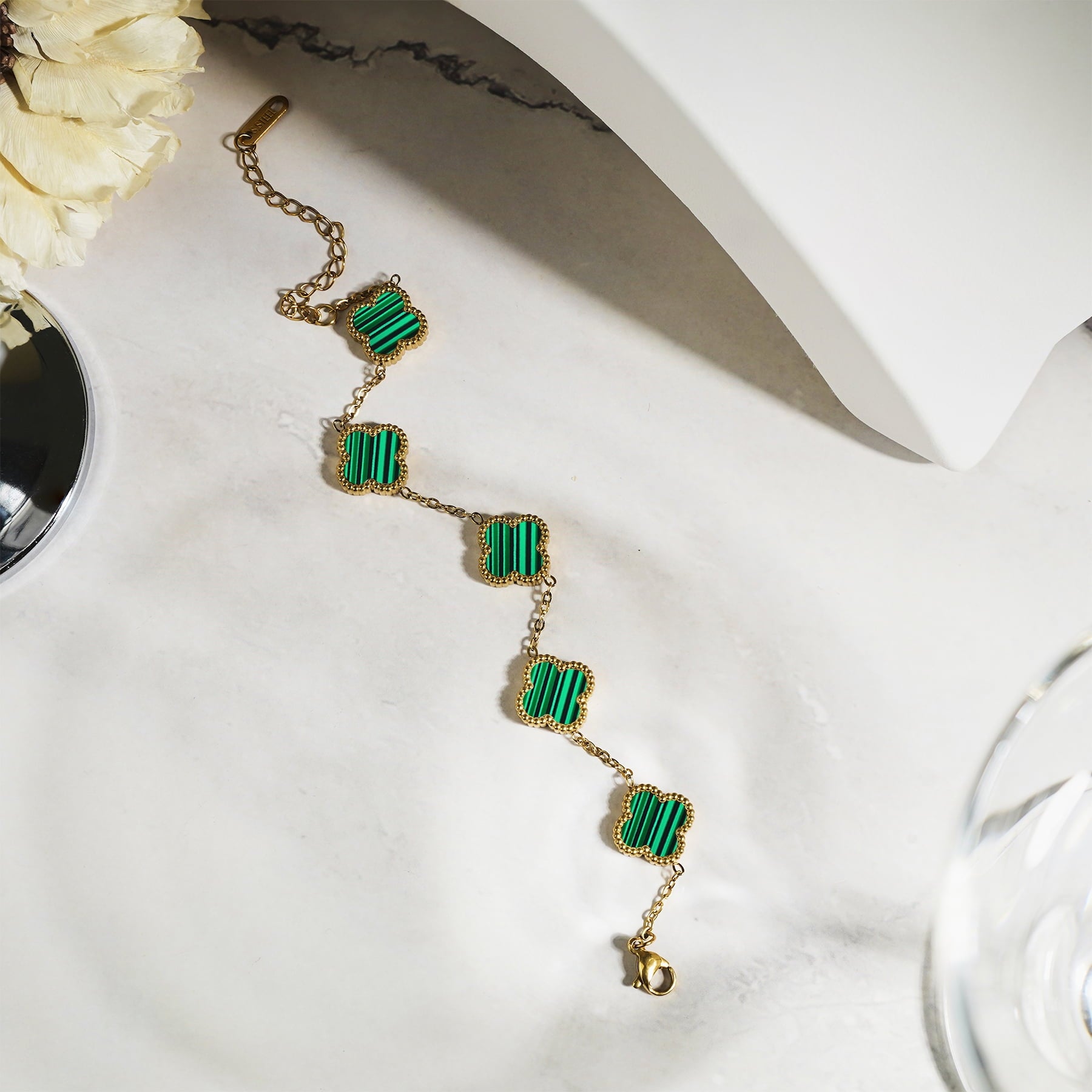 White Flower Link Bracelet in Yellow Plated